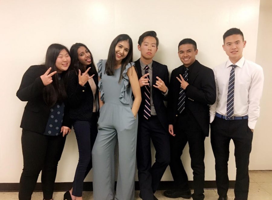 YLHS senior group photo. From left to right: Danielle Lee(12), Simran Chowdry(12), Artee Tandon(12), Nate Yi(12), Ryan Le(12), Wayne Chan(11). (Photo courtesy of Caitlyn Truong)
