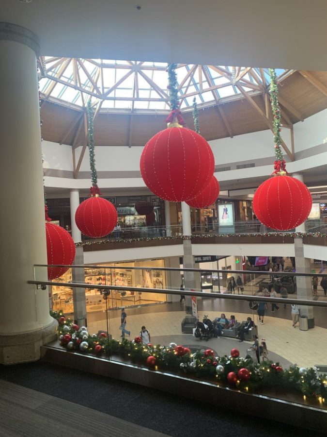 Brea Mall during November, proving the rush to get to Christmas. 