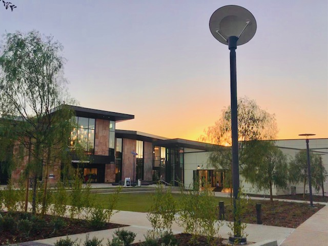 Beautiful view of the entrance of the Yorba Linda Public Library.
