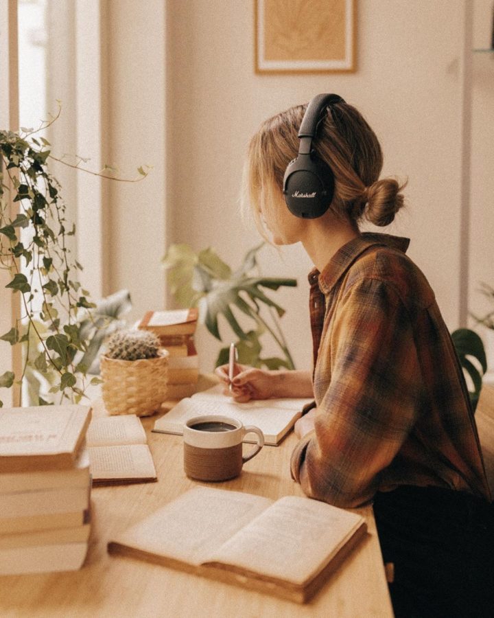 There is more behind listening to music while studying than people may think!
