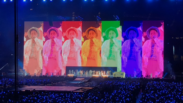 Boy With Luv, one of BTS most famous songs, had the whole audience singing and dancing along, creating a positive and cheerful atmosphere among the audience.