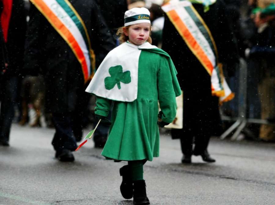 A+picture+of+a+modern+replication+of+the+original+St+Patrick%E2%80%99s+day+attire.+Irish+wardrobe+typically+accompanies+this+cultural+commemoration+%E2%80%93+ranging+from+kilts+to+Celtic+dresses.