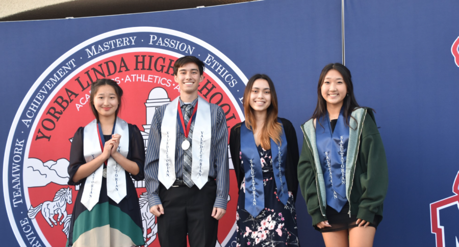 Teddy Adams and Sophie Zhang were recognized as Co-Valedictorians and Esther Yang and Kayla McKechnie were recognized as Co-Salutatorians.
