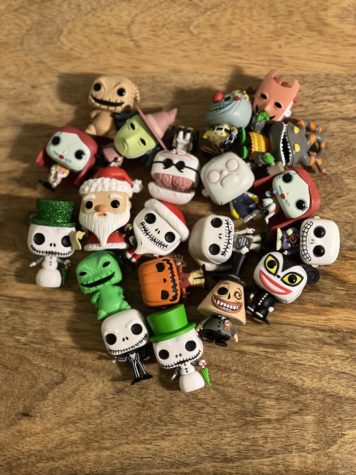 The Nightmare Before Christmas characters that are featured in the movie are shown from a Funko Pop Christmas Advent Calendar.
