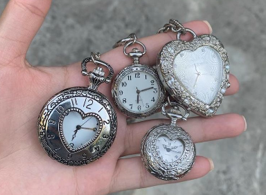 Watch the time in style! Pocket watches are adorable, I wonder why we stopped using them.