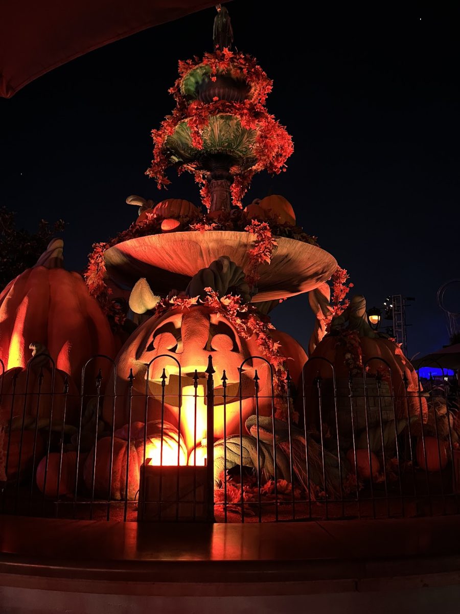 Knott’s creates the perfect atmosphere for spooky season!