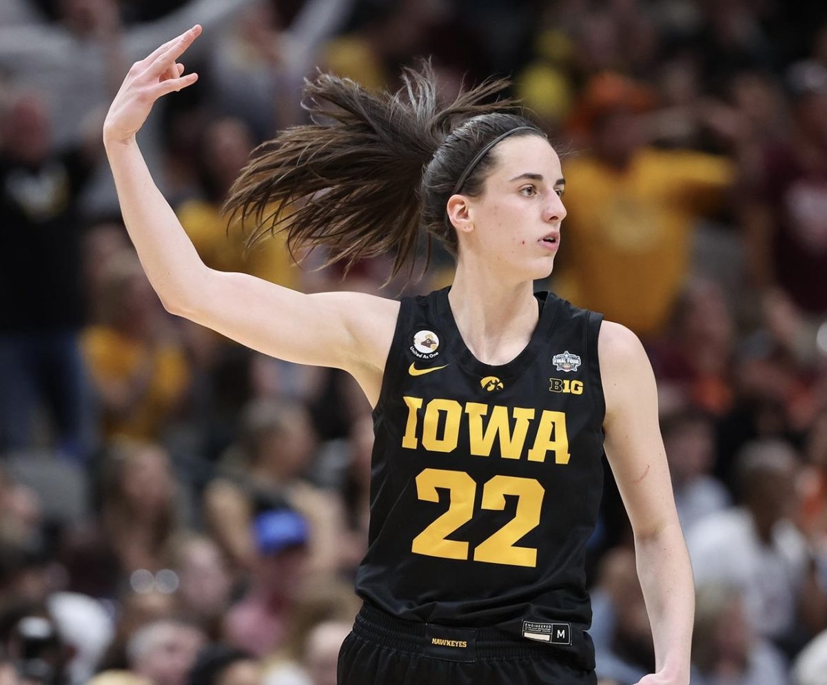 Since+Caitlin+Clark%E2%80%99s+first+season%2C+attendance+at+Iowa+women%E2%80%99s+basketball+games+has+increased+by+150%25+%28Sporting+News%29.