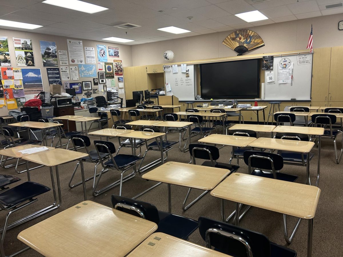 There are many different ways a teacher can arrange the desks in his or her room and each can impact students’ daily lives.