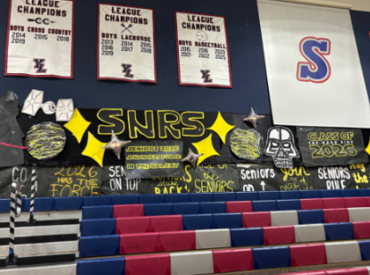 The seniors cover their rally side in black and yellow colors, revealing the spirit highlighted during the event. 